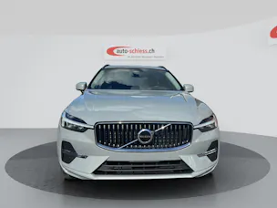 VOLVO XC60 B5 Benzin Mild Hybrid AWD Core Geartronic