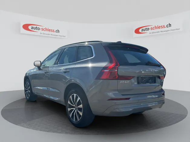 VOLVO XC60 B5 Benzin Mild Hybrid AWD Core Geartronic