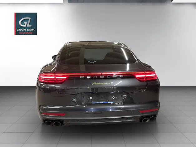 PORSCHE Panamera 4 E-Hybrid PDK