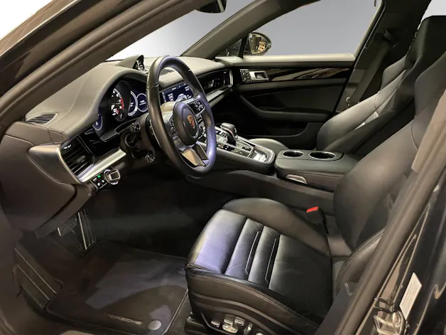 PORSCHE Panamera 4 E-Hybrid PDK