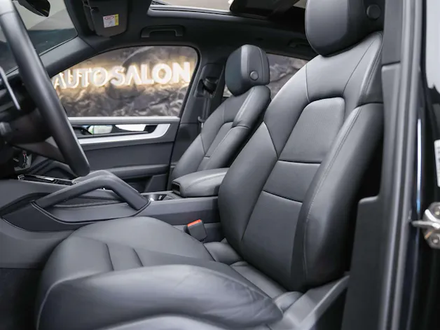 PORSCHE Cayenne *22" Felgen*Abstandsregler*Panorama*Softclose*Soundsystem BOSE*