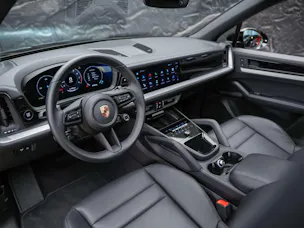 PORSCHE Cayenne *22" Felgen*Abstandsregler*Panorama*Softclose*Soundsystem BOSE*
