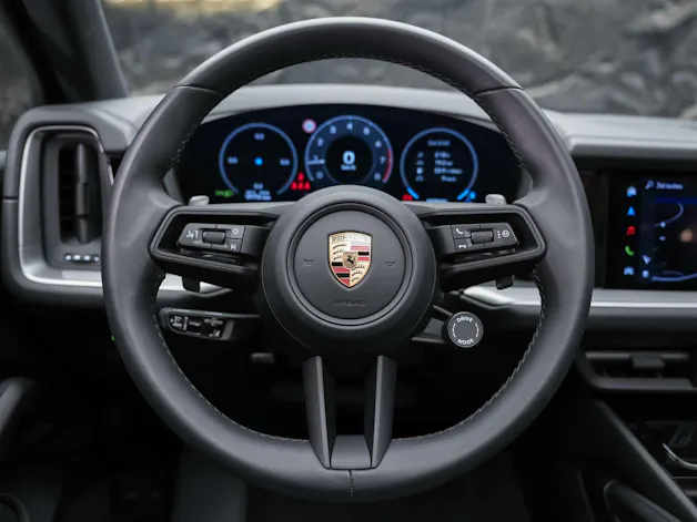 PORSCHE Cayenne *22" Felgen*Abstandsregler*Panorama*Softclose*Soundsystem BOSE*