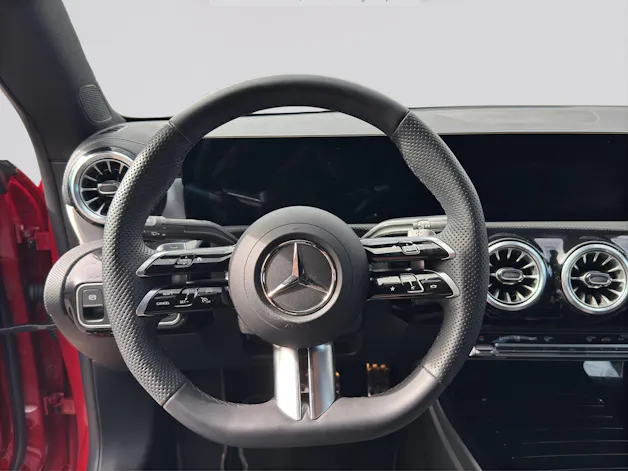 MERCEDES-BENZ CLA 200 7G-DCT AMG Edition Night