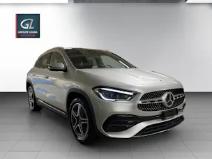 MERCEDES-BENZ GLA 250e AMG Line 8G-DCT