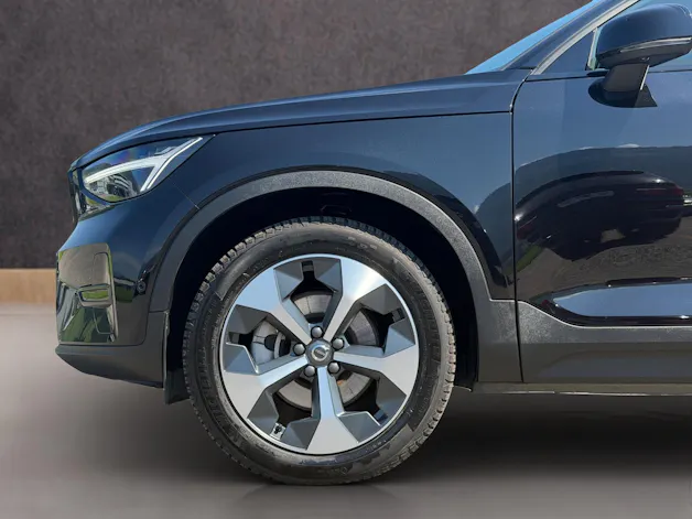VOLVO XC40 2.0 B4 MH Plus Dark