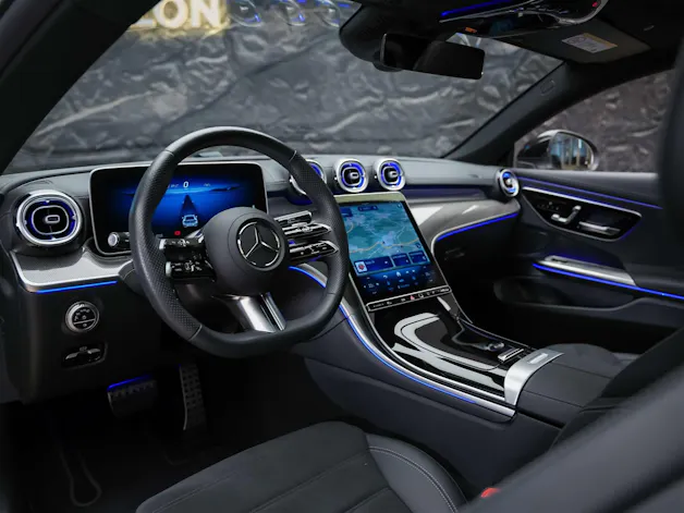 MERCEDES-BENZ CLE 200 AMG Line 4matic Coupé*Panorama*360° Kamera*Werksgarantie*