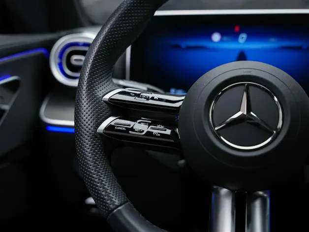 MERCEDES-BENZ CLE 200 AMG Line 4matic Coupé*Panorama*360° Kamera*Werksgarantie*
