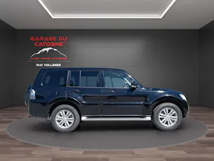 Mitsubishi Pajero 3.2 DI-D *** 7 places***