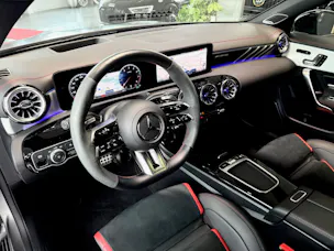 MERCEDES-BENZ CLA 45 S AMG 4Matic+ 8G-DCT