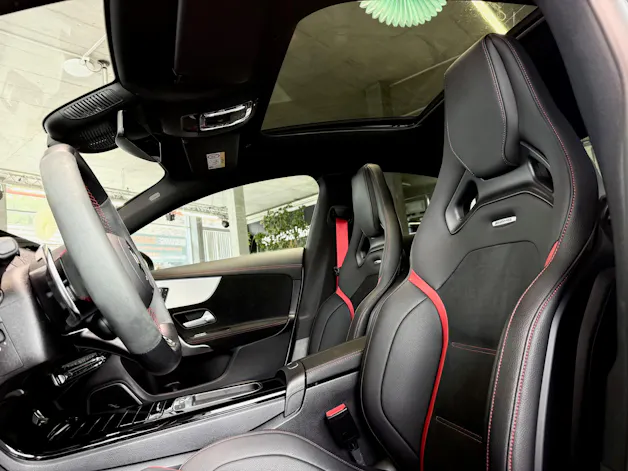 MERCEDES-BENZ CLA 45 S AMG 4Matic+ 8G-DCT