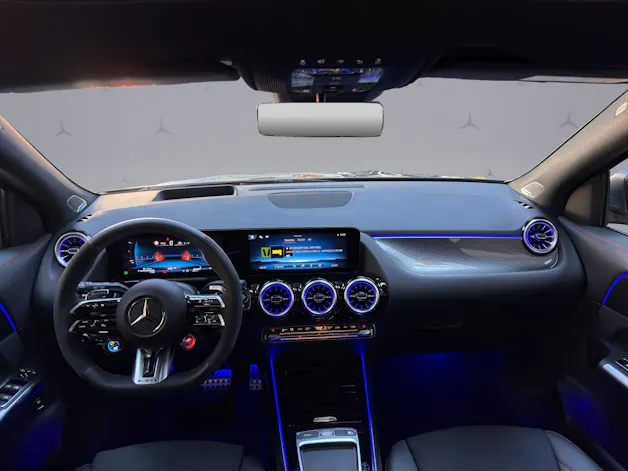 MERCEDES-BENZ GLA-Klasse H247 GLA 45 S AMG 4matic+