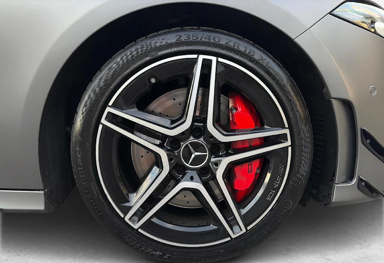 image du véhicule MERCEDES-BENZ A 35 AMG