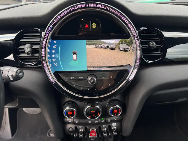 MINI Cooper Steptronic DKG (CH)⛽