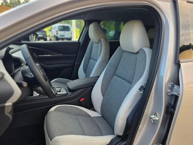 MAZDA CX-30 2.0 186 Makoto AWD