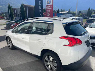 PEUGEOT 2008 1.6 VTi Allure