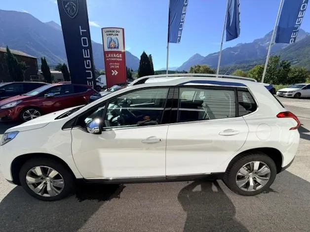 PEUGEOT 2008 1.6 VTi Allure