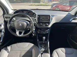 PEUGEOT 2008 1.6 VTi Allure