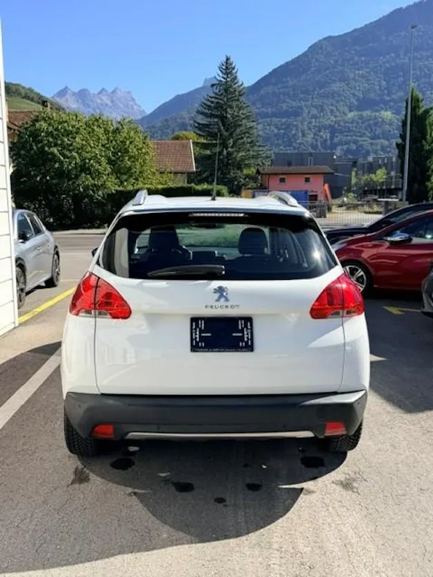 PEUGEOT 2008 1.6 VTi Allure