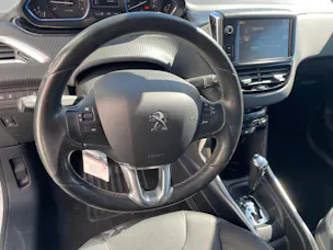 PEUGEOT 2008 1.6 VTi Allure