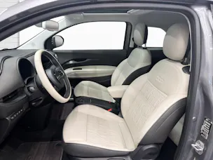 FIAT 500 La Prima