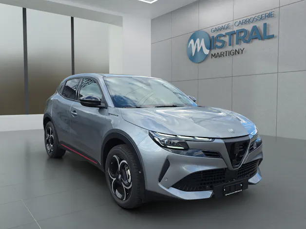 ALFA ROMEO Junior 1.2 Ibrida Speciale