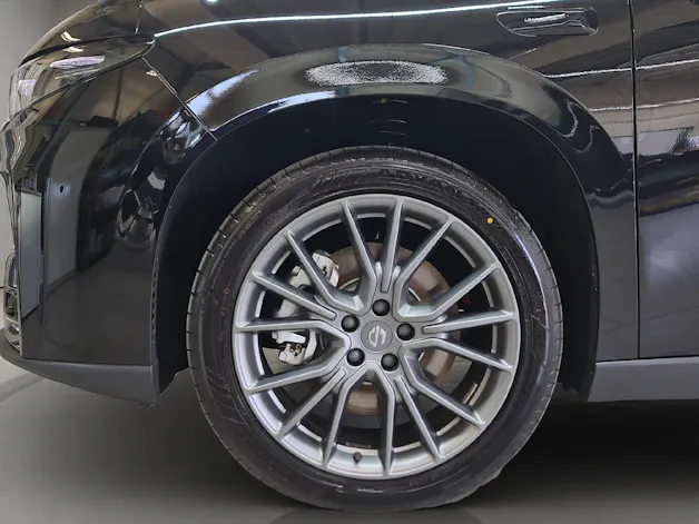 Leapmotor C10 EV AWD 598 PS