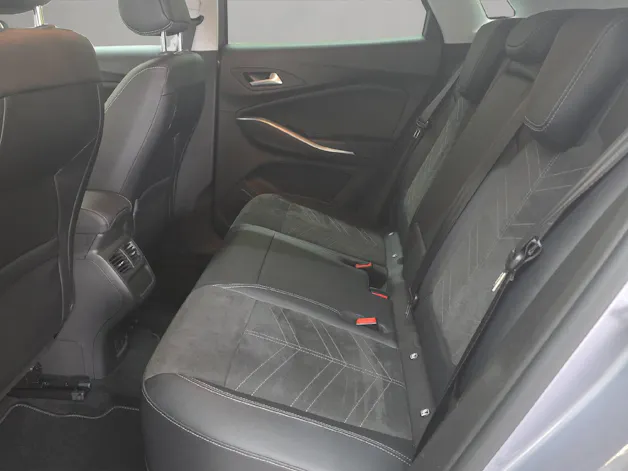 OPEL Grandland 1.6 T PHEV Ultimate