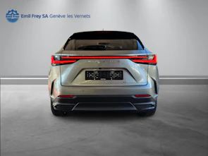 Fahrzeugbild LEXUS NX 450h+ Comfort