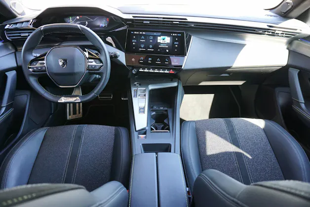 PEUGEOT 308 SW 1.2 Hybrid GT