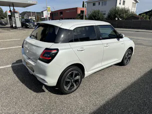 Suzuki Swift 1.2 Piz Sulai Top Hybrid 4x4