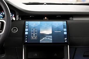 Land Rover Discovery Sport 1.5 T 270e Landmark