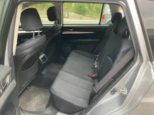 Subaru Legacy Station 2.0i Swiss