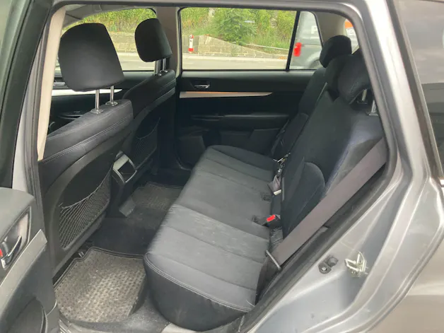 Subaru Legacy Station 2.0i Swiss