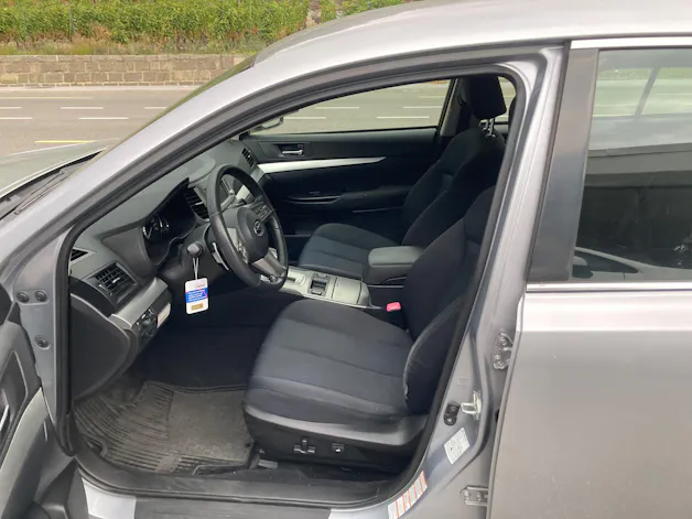 Subaru Legacy Station 2.0i Swiss