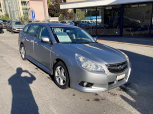 Subaru Legacy Station 2.0i Swiss