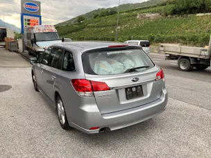 Subaru Legacy Station 2.0i Swiss