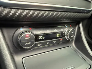 MERCEDES-BENZ A-Klasse W176 A 45 AMG 4m