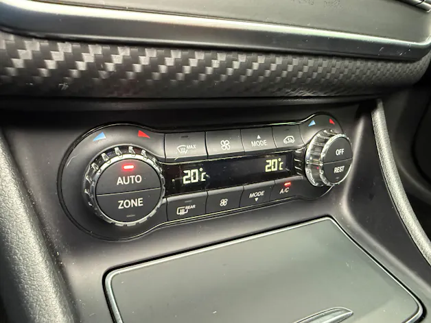 MERCEDES-BENZ A-Klasse W176 A 45 AMG 4m