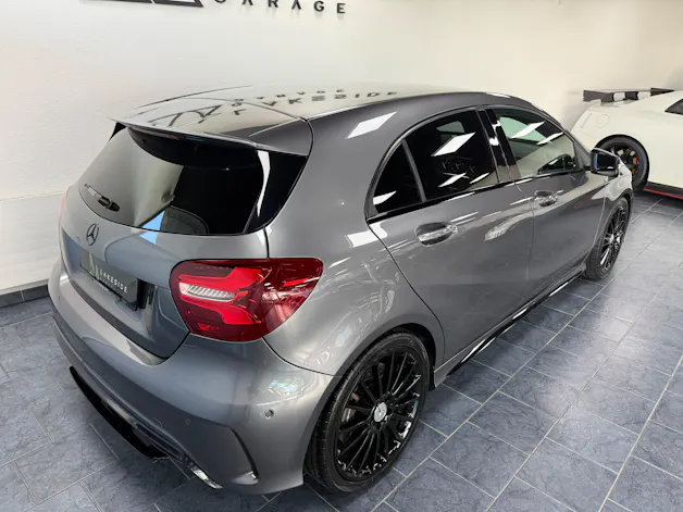 MERCEDES-BENZ A-Klasse W176 A 45 AMG 4m