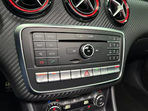 MERCEDES-BENZ A-Klasse W176 A 45 AMG 4m