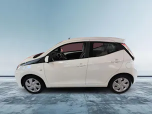 Toyota Aygo 1.0 VVT-i x-play