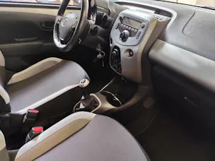Toyota Aygo 1.0 VVT-i x-play
