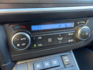 Toyota Auris 1.8 HSD Trend