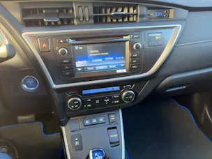 Toyota Auris 1.8 HSD Trend