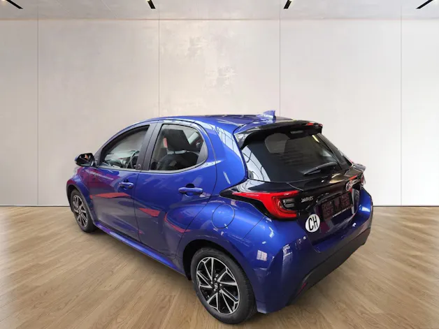 Toyota Yaris 1.5 VVT-i HSD Trend