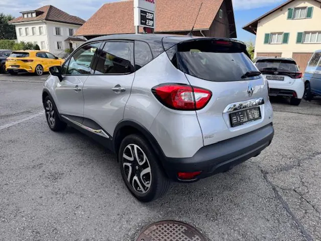 RENAULT Captur 1.2 TCe Swiss Ed. EDC S/S (Swiss Edition)