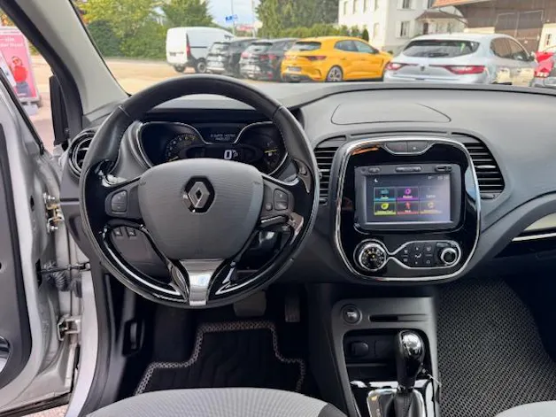 RENAULT Captur 1.2 TCe Swiss Ed. EDC S/S (Swiss Edition)