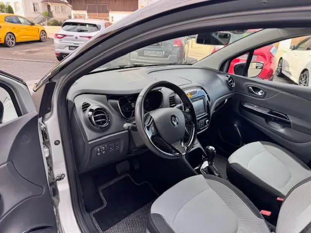 RENAULT Captur 1.2 TCe Swiss Ed. EDC S/S (Swiss Edition)
