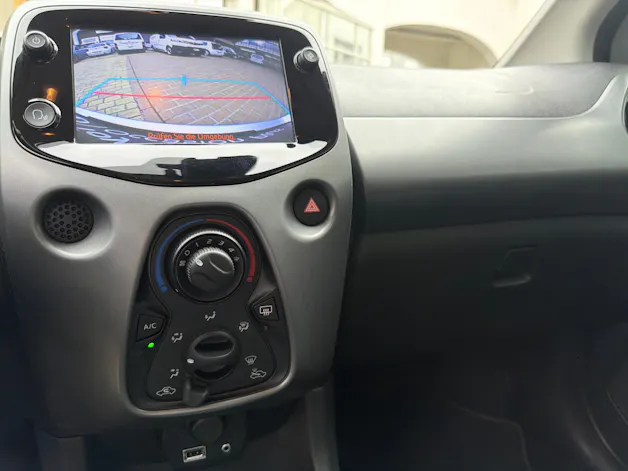 Toyota Aygo 1.0 VVT-i x-play Team D